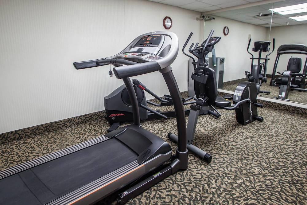Comfort Inn & Suites Geneva- West Chicago Extérieur photo