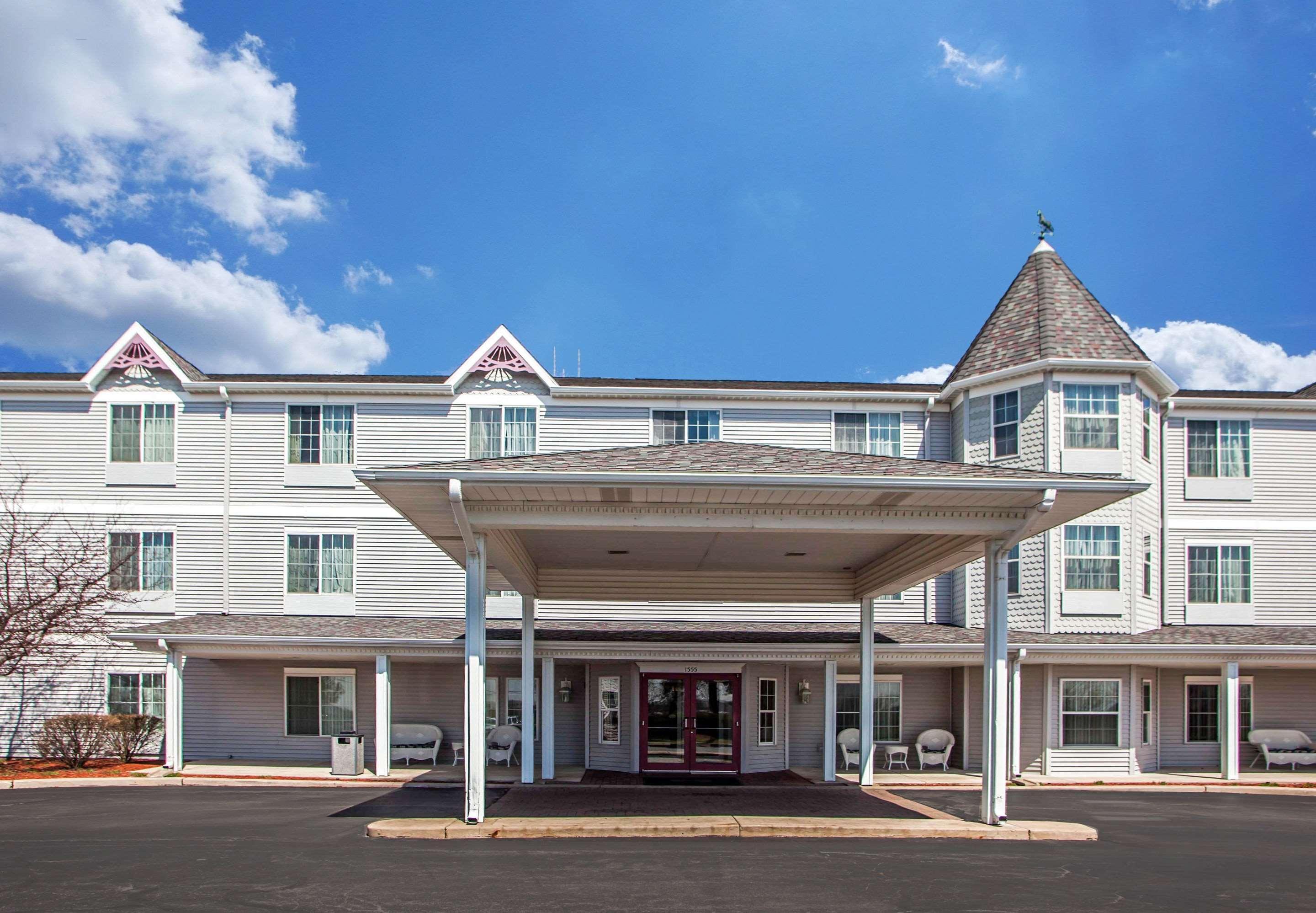 Comfort Inn & Suites Geneva- West Chicago Extérieur photo