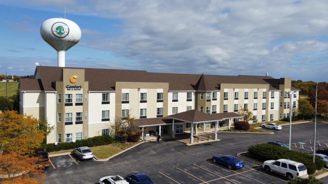 Comfort Inn & Suites Geneva- West Chicago Extérieur photo